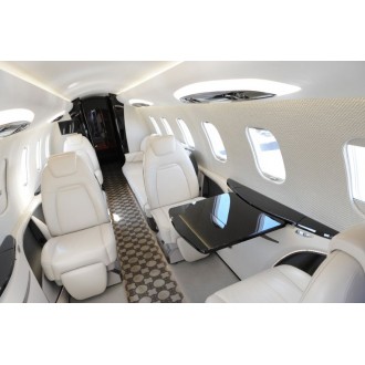Bombardier Learjet 85