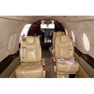 Beechcraft Hawker 400 XP