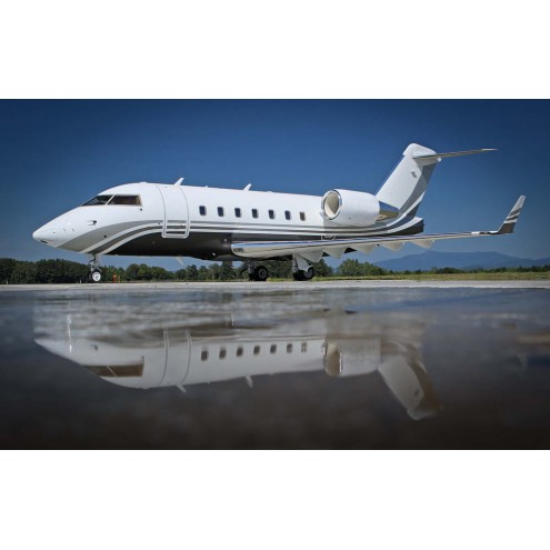 Bombardier Challenger 604