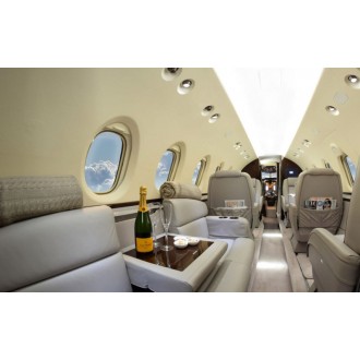 Beechcraft Hawker 750