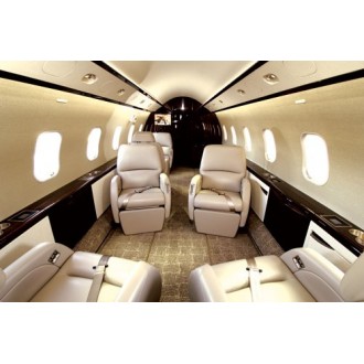 Bombardier Challenger 300