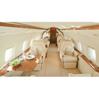Bombardier Challenger 604