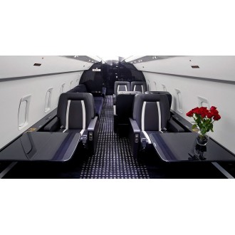 Bombardier Challenger 850