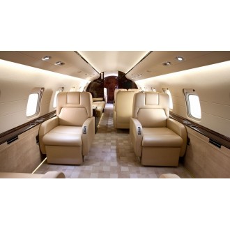 Bombardier Challenger 850