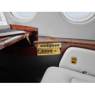 Dassault Falcon 2000