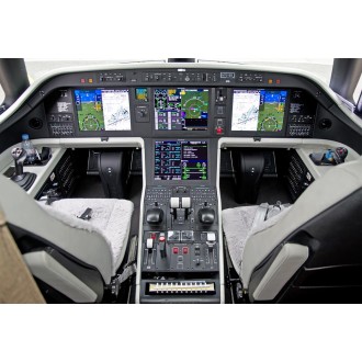 Embraer Legacy 500