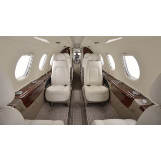 Embraer Phenom 300