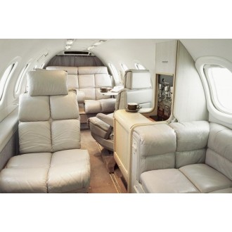 Bombardier Learjet 35