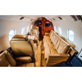 Bombardier Learjet 55