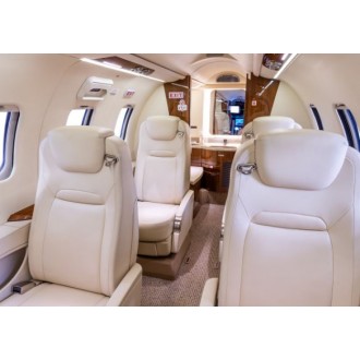 Bombardier Learjet 70