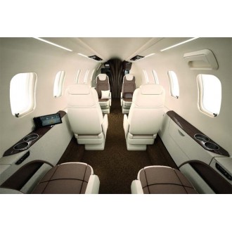 Bombardier Learjet 70