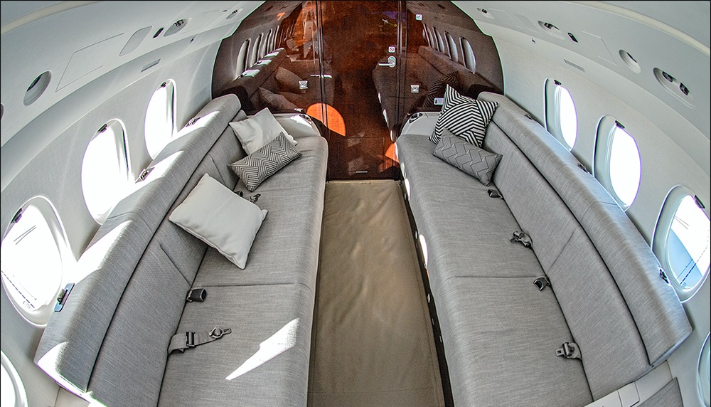 private flight on the Dassault Falcon 8X