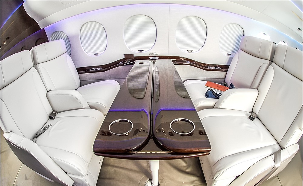 private flight on the Dassault Falcon 8X