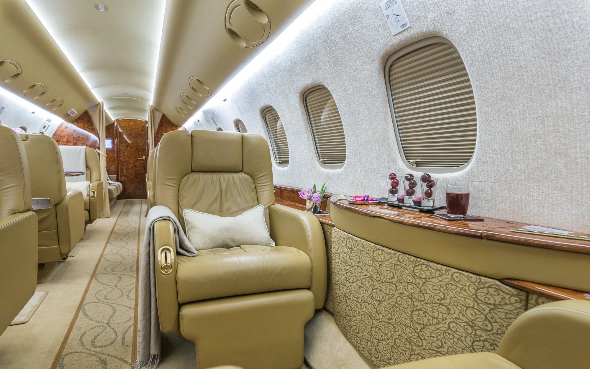 private flight on the Embraer Legacy 600