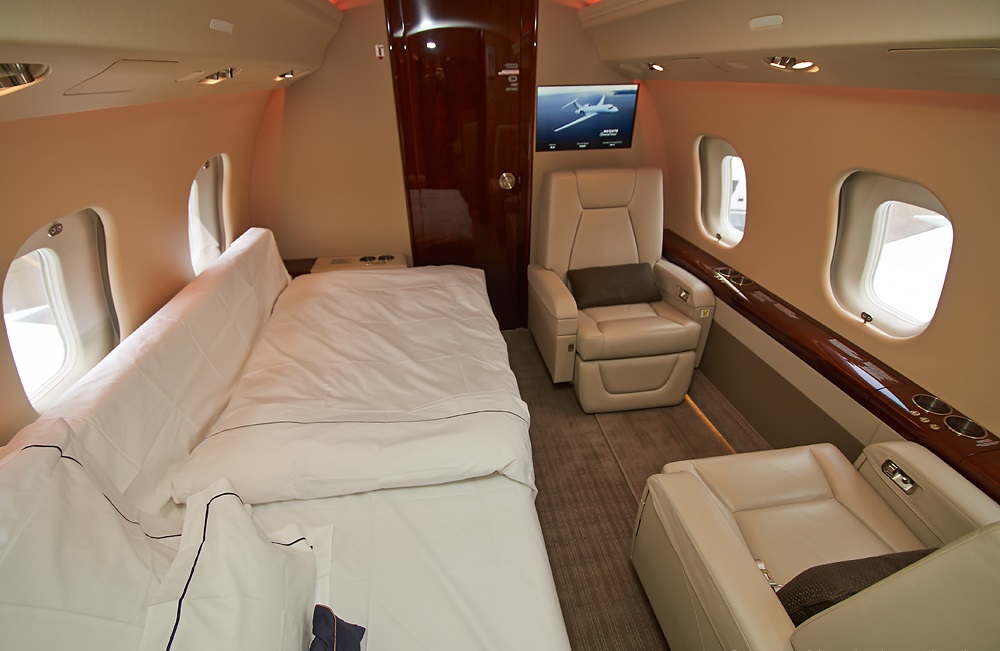 business aviation jet Bombardier Global 6000