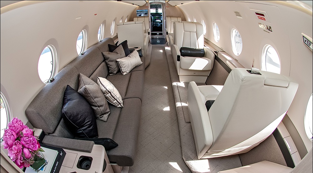 business jet Gulfstream G280