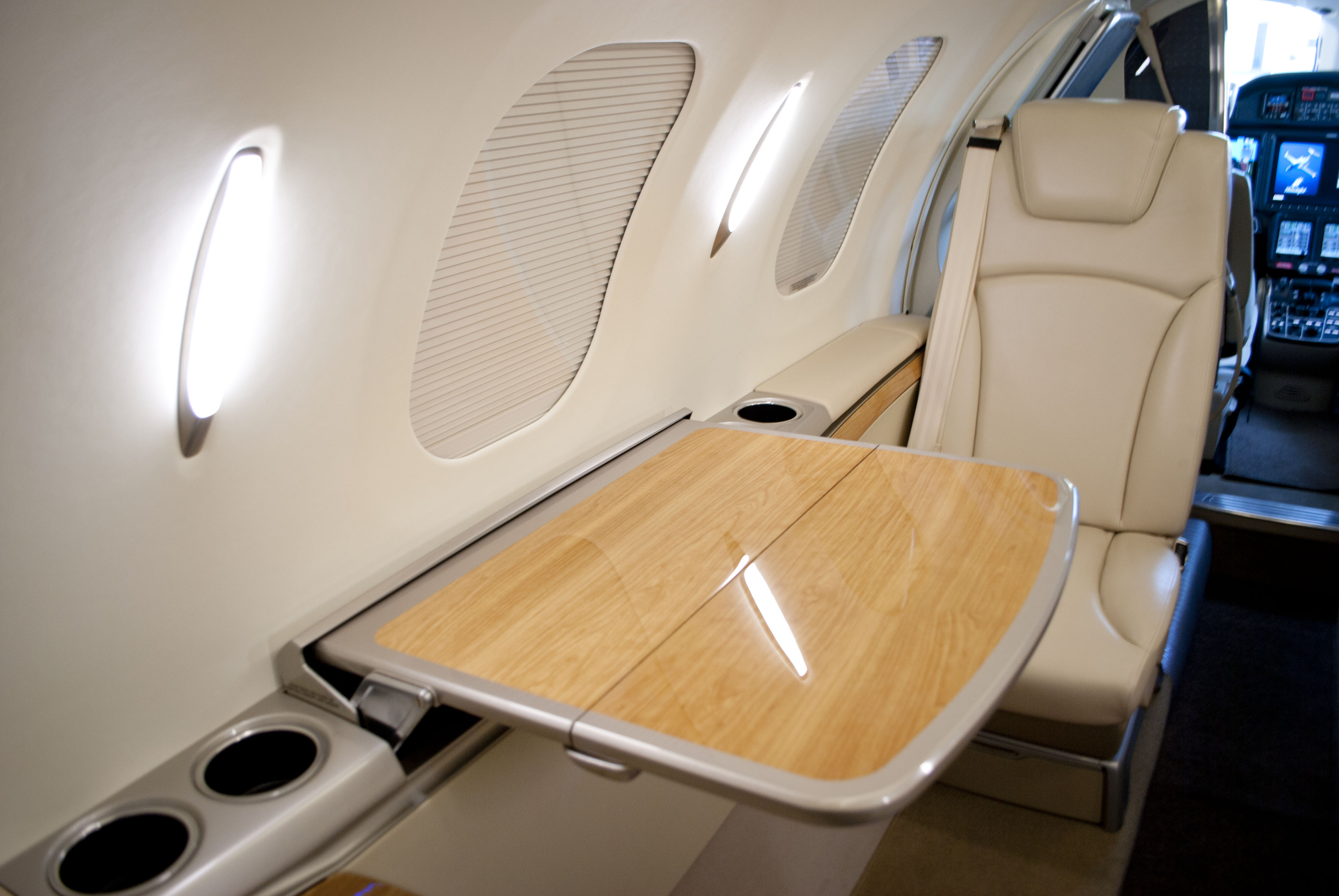 private flight on the HondaJet HA-420